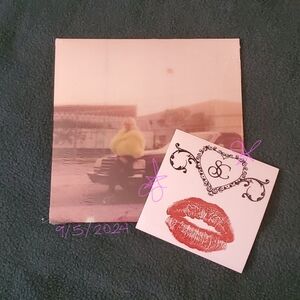 Sabrina Carpenter Please Please Please 45RPM Vinyl & Temporary Tattoo